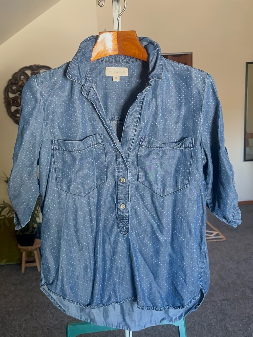 cloth & stone Blue Chambray Dot Pullover Shirt